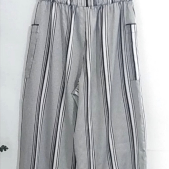 VICTORIA'S SECRET BLACK AND WHITE STRIPE SATIN LOUNGE PANTS  SIZE Medium - Picture 2 of 4